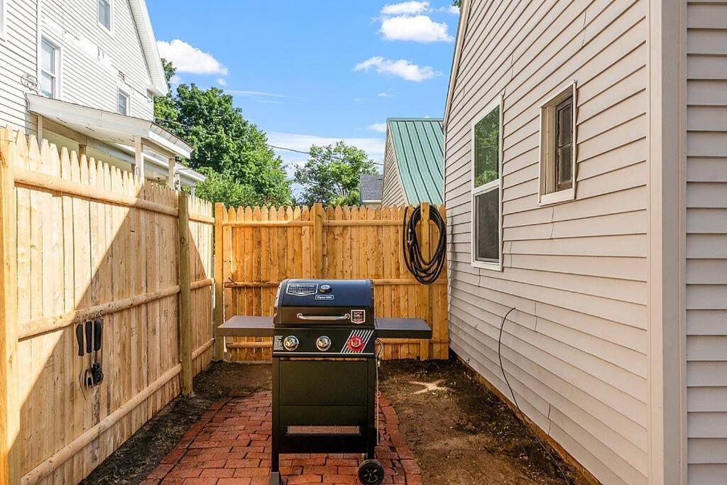 New!! Lovely Unit W/ Private Hot Tub And Patio! ラコニア エクステリア 写真