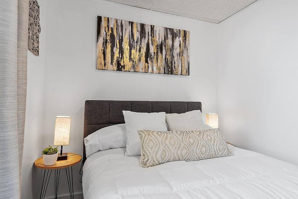 New!! Lovely Unit W/ Private Hot Tub And Patio! ラコニア エクステリア 写真